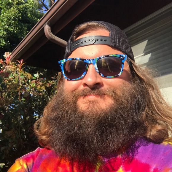 Meet your Posher, Wolfman Whiskers - Picture 1 of 2